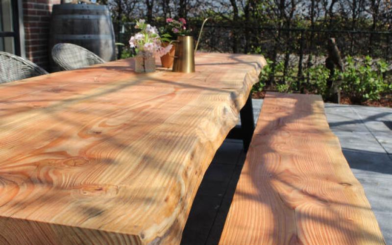 Douglas Boomstam Tuintafel - 5 cm Massief - Stel Zelf Samen - Inclusief Montage